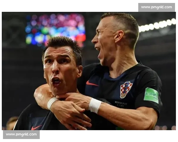 埃利奥特传射救主！英格兰 U21 加时 3-2 逆转德国 U21 卫冕欧青赛冠军