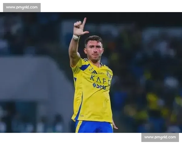 毕包尚未报价拉波尔特，那不勒斯、马赛加入争夺战