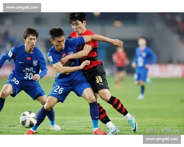 申花迎战柏斯关键一役考验攻防调整与晋级前景解析赛前看点与走势分析